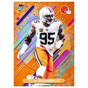 2025 Topps Finest Football Hobby Box