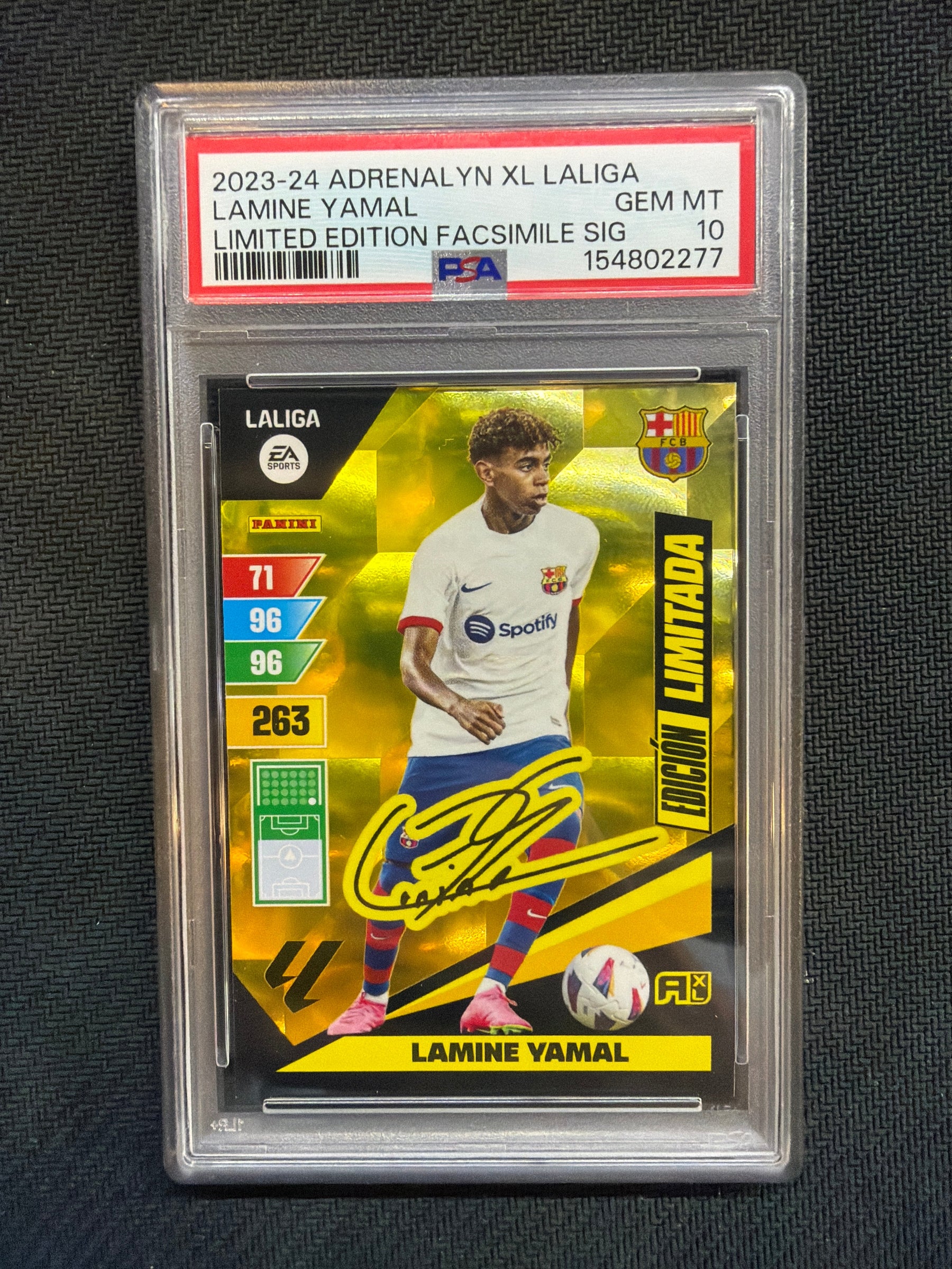 2023-24 Panini Adrenalyn XL Laliga LaMine Yamal Rookie Limited Facesmile Signature PSA 10 277